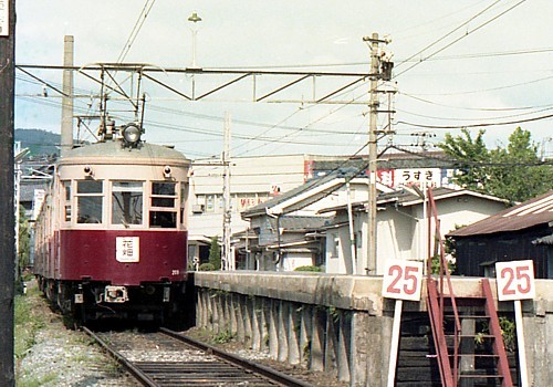 ペコ西鉄200.JPG