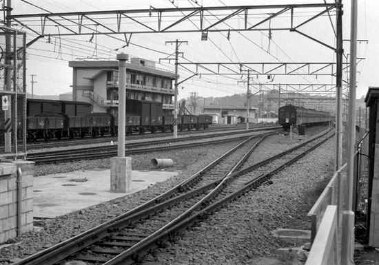 根岸線1964-06.jpg