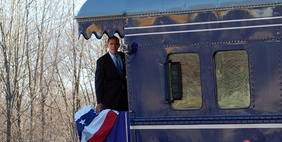 Obama_train_ride.jpg